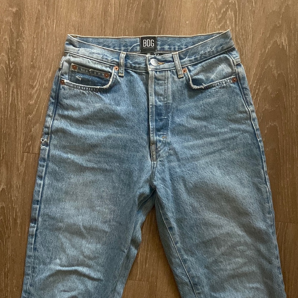 BDG Highrise Toothpick Jeans. Size 27